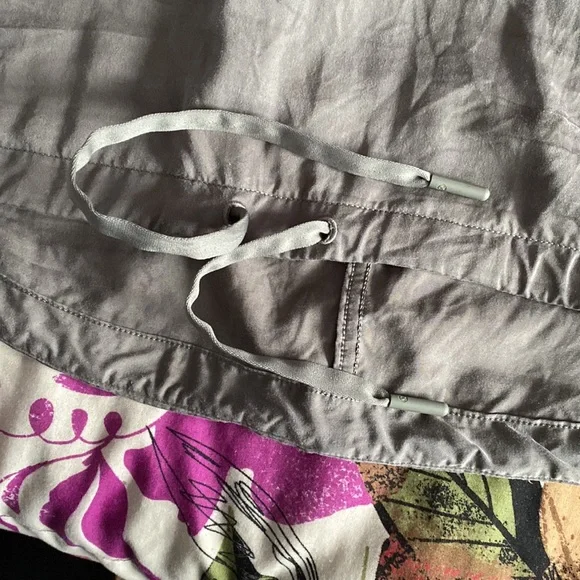 Lululemon City Stroll Hoodie - Picture 12 of 12